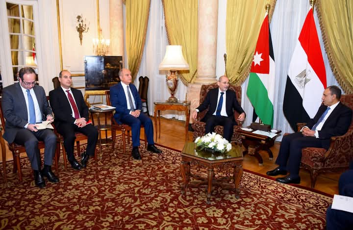 وزيرا خارجية مصر والأردن يبحثان ترتيبات القمة العربية الطارئة ورفض تهجير الفلسطينيين - 3 - سيناء الإخبارية