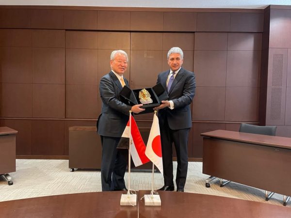 وزير السياحة والآثار يبحث تعزيز التعاون مع هيئة التعاون الدولي اليابانية في طوكيو - 3 - سيناء الإخبارية