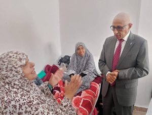 محافظ شمال سيناء يطمئن على المرضى الفلسطينيين بمستشفى الشيخ زويد المركزي - 3 - سيناء الإخبارية
