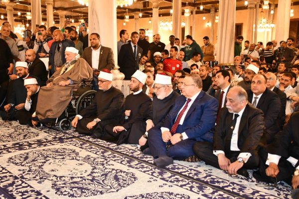 وزير الأوقاف يشارك في احتفال ذكرى يوم بدر بمسجد الحسين بحضور كبار العلماء - 1 - سيناء الإخبارية