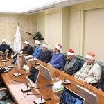 وزير الأوقاف يتابع استعدادات العشر الأواخر وعيد الفطر ويكرم الموظفين المثاليين - 11 - سيناء الإخبارية