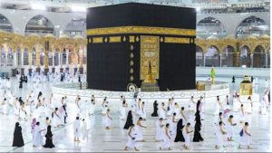 الغرف السياحية : موسم عمرة رمضان يشهد إقبالا كثيفا من المواطنين مقارنة بالسنوات السابقة - 1 - سيناء الإخبارية