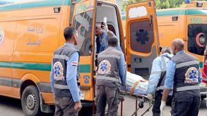 انقلاب سيارة ميكروباص بمنطقة وسط سيناء وإصابة 6 أشخاص - 5 - سيناء الإخبارية
