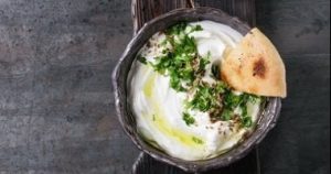 خبز الفينو باللبنة وزيت الزيتون..سحور مثالي يمنحك الطاقة خلال الصيام - 3 - سيناء الإخبارية