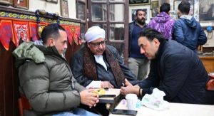 رئيس قطاع الإنتاج الدرامي بالمتحدة يزور موقع تصوير مسلسل قهوة المحطة - 5 - سيناء الإخبارية
