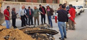 رئيس مركز ومدينة العريش يتفقد الهبوط الأرضي بحي الضاحية - 5 - سيناء الإخبارية