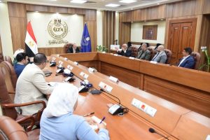 رئيس هيئة الدواء المصرية يبحث تعزيز التعاون مع كوت ديفوار في قطاع الأدوية - 1 - سيناء الإخبارية