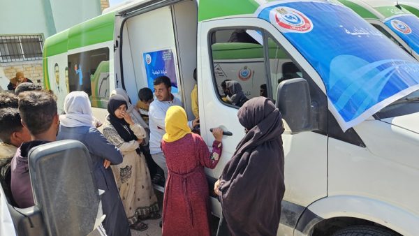 قافلة طبية مجانية في قرية الشلاق بالشيخ زويد ضمن مبادرة "حياة كريمة" - 1 - سيناء الإخبارية