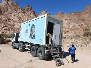 لليوم الثاني.. العيادات المتنقلة تواصل تقديم خدماتها الصحية بجنوب سيناء - 7 - سيناء الإخبارية