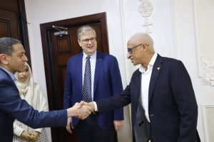 محافظ شمال سيناء يستقبل سفير هولندا في القاهرة والوفد المرافق له - 3 - سيناء الإخبارية