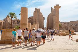 مصر تعزز مكانتها السياحية باستراتيجية شاملة لدعم القطاع وجذب الزوار - 3 - سيناء الإخبارية