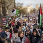 مظاهرات في 85 مدينة إسبانية للمطالبة بإنهاء الحرب في غزة وإرساء السلام في فلسطين - 5 - سيناء الإخبارية
