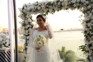ياسمين صبري تخطف الأنظار بفستان زفاف فاخر في "الأميرة – ضل حيطة" - 1 - سيناء الإخبارية