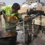 نقص المياه يفاقم معاناة غزة وسط تصاعد العدوان الإسرائيلي - 20 - سيناء الإخبارية نقص المياه يفاقم معاناة غزة وسط تصاعد العدوان الإسرائيلي - 19 - سيناء الإخبارية