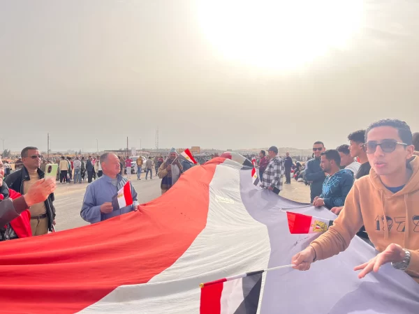 بالآلاف.. المصريين يحتشدوا في العريش رفضًا لتهجير الفلسطينيين ودعمًا لموقف الدولة - 7 - سيناء الإخبارية