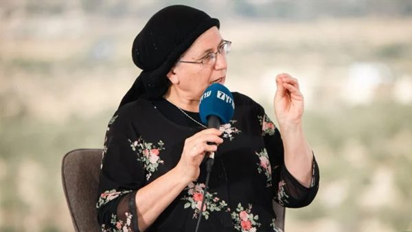 ابنة الوزيرة " الإسرائيلية " أوريت ستروك تكشف عن تعرضها لاعتداء جنسي من قبل والدها واحد أخوتها - 5 - سيناء الإخبارية