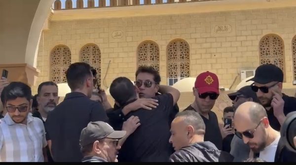 وداع مؤلم للفنان سليمان عيد وسط أجواء من الحزن والصدمة - 11 - سيناء الإخبارية