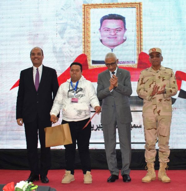 جامعة العريش تحتضن احتفالية وطنية لتسليم شهادات الإعفاء من التجنيد لذوي الهمم وأبناء شمال سيناء في ذكرى تحرير سيناء - 9 - سيناء الإخبارية