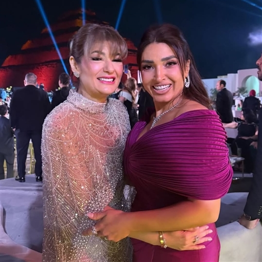 إطلالات ساحرة في زفاف ليلى أحمد زاهر وهشام جمال تجمع نجمات الفن في أجواء راقية - 3 - سيناء الإخبارية