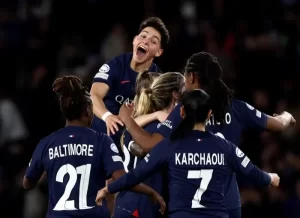 برشلونة يقترب من الحلم وسان جيرمان يسعى للتأكيد في قمتين مثيرتين - 1 - سيناء الإخبارية