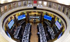 البورصة المصرية تتهيأ لانطلاقة جديدة بعد خفض الفائدة: السيولة تعود والطروحات تقترب - 3 - سيناء الإخبارية