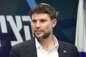 سموتريتش يعلن القطيعة مع رئيس الشاباك ويتهمه بـ"الفشل التاريخي" - 3 - سيناء الإخبارية