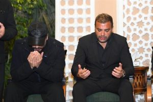 عزاء مهيب لوالدة زوجة رامي صبري.. نجوم الفن والإعلام يتوافدون لتقديم واجب العزاء - 15 - سيناء الإخبارية