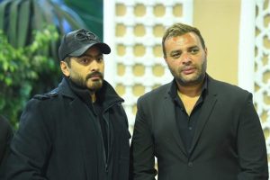 عزاء مهيب لوالدة زوجة رامي صبري.. نجوم الفن والإعلام يتوافدون لتقديم واجب العزاء - 17 - سيناء الإخبارية