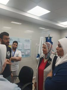 فريق إشرافي يتفقد مركز طب أسرة المزينة في نويبع لضمان جودة الخدمات الصحية - 1 - سيناء الإخبارية