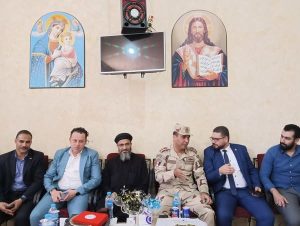 في أجواء تسودها المحبة..رئيس إقليم القناة يزور كنيسة موسى النبي لتهنئة الأقباط بعيد القيامة - 3 - سيناء الإخبارية