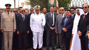 رئيس جامعة العريش يضع إكليل الزهور في ذكرى تحرير سيناء - 3 - سيناء الإخبارية