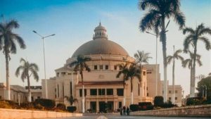 ماكرون يزور جامعة القاهرة غدًا لتعزيز التعاون الأكاديمي بين مصر وفرنسا - 1 - سيناء الإخبارية