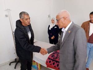 محافظ شمال سيناء يوزع الهدايا على المرضى الفلسطينيين بمستشفى الشيخ زويد - 5 - سيناء الإخبارية