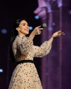 مي فاروق تحتفل بعيد الفطر في الرياض: "فرح وطرب مع جمهور المملكة" - 1 - سيناء الإخبارية