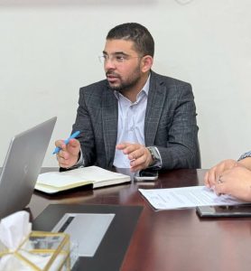 نائب مدير فرع الهيئة العامة للرعاية الصحية بجنوب سيناء يترأس الاجتماع التوجيهي اليومي - 1 - سيناء الإخبارية
