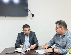 نائب مدير فرع الهيئة العامة للرعاية الصحية بجنوب سيناء يترأس الاجتماع التوجيهي اليومي - 5 - سيناء الإخبارية