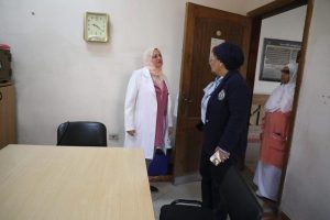نائب وزير الصحة تتفقد جاهزية منشآت السيدة زينب الصحية في جولة مفاجئة - 5 - سيناء الإخبارية