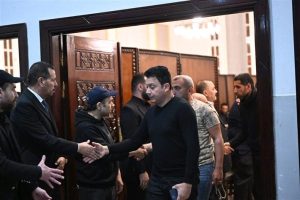 نجوم الفن يواسون نضال الشافعي في عزاء زوجته بالشيخ زايد - 29 - سيناء الإخبارية