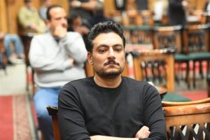 وداع يليق بمسيرته..نجوم الفن في عزاء سليمان عيد بمسجد الشرطة - 25 - سيناء الإخبارية