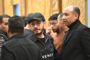 وداع يليق بمسيرته..نجوم الفن في عزاء سليمان عيد بمسجد الشرطة - 3 - سيناء الإخبارية