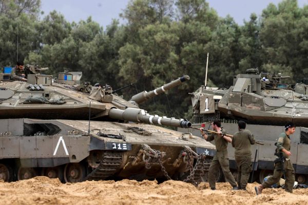 مقتل جنديين إسرائيليين وإصابة 6 في هجومين منفصلين جنوب غزة - 7 - سيناء الإخبارية