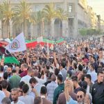 آلاف الليبيين يتظاهرون في طرابلس للمطالبة بإسقاط حكومة الوحدة الوطنية - 1 - سيناء الإخبارية