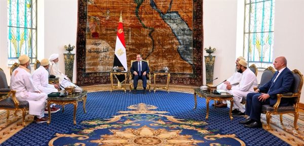 السيسي يستقبل سلطان طائفة البهرة ويشيد بجهودهم في ترميم مقامات آل البيت - 3 - سيناء الإخبارية