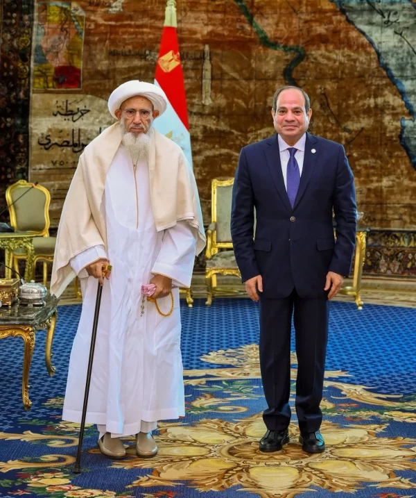 السيسي يستقبل سلطان طائفة البهرة ويشيد بجهودهم في ترميم مقامات آل البيت - 1 - سيناء الإخبارية