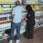 حملة تفتيش على محال بيع المبيدات الزراعية في العريش لضمان سلامة المنتجات - 1 - سيناء الإخبارية