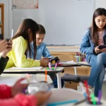 تعفن الدماغ لدى الأطفال: أزمة العصر الرقمي والتحديات المستقبلية - 1 - سيناء الإخبارية