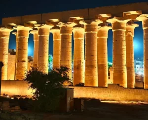 الإضاءة الليلية لمعبد الأقصر تخطف أنظار السيّاح وتروي مجد الفراعنة - 13 - سيناء الإخبارية