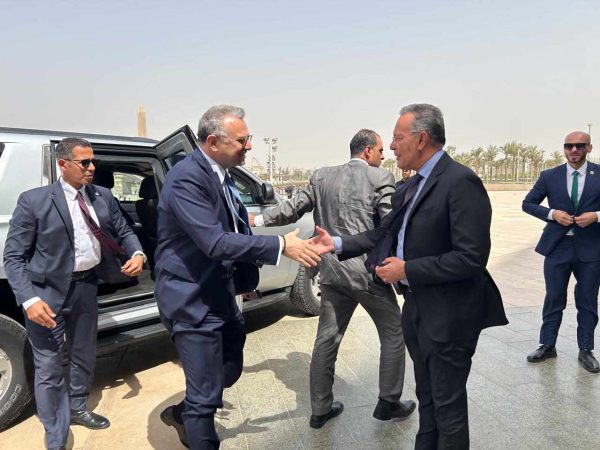 المتحف المصري الكبير يستقبل كبير مستشاري ترامب في أول زيارة رسمية له إلى مصر - 1 - سيناء الإخبارية