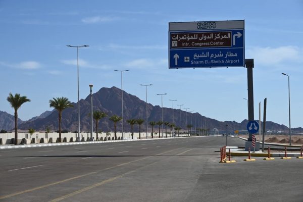 شرم الشيخ تُعيد تشغيل الطريق الدائري بالكامل بعد انتهاء سباق "تسارع الأساطير" - 11 - سيناء الإخبارية