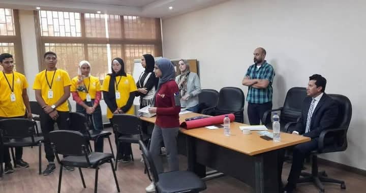 وزير الشباب يتابع فعاليات "درع يحمي ونصون" لتعزيز وعي النشء بمخاطر الفكر الهدام - 3 - سيناء الإخبارية